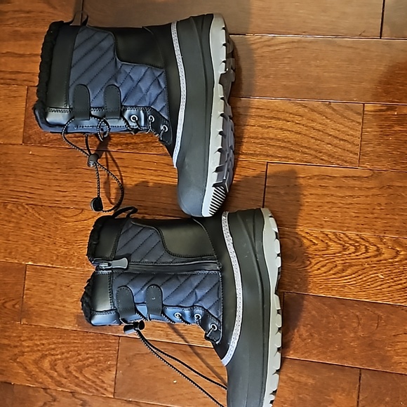 Thermolite Girls Winter Waterproof Boots NWOT - Picture 3 of 9